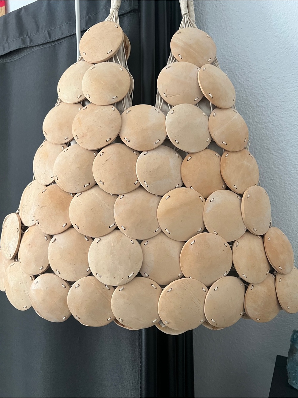 COCONUTS SHELL Handcrafted Round Disc Tote Bag in Natural Tan Made in BALI - Picture 2 of 7